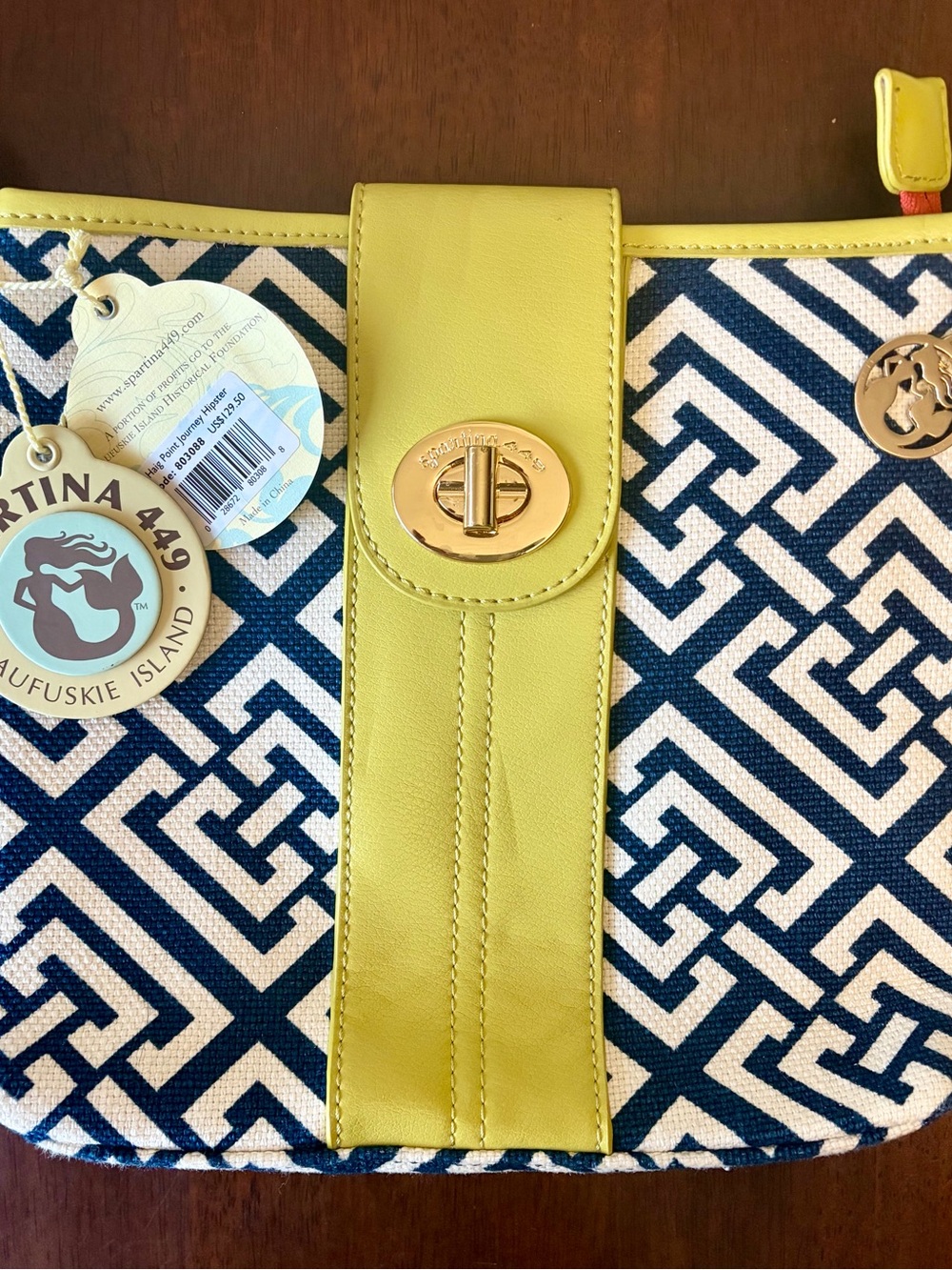 NWT Spartina 449 ~ Navy, White & Neon GreenYellow Geometric Shoulder Bag